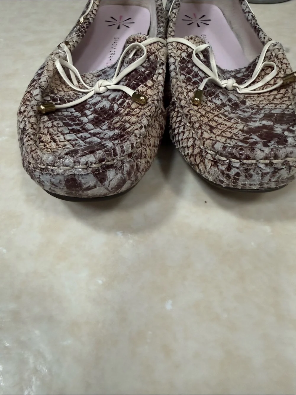 Isaac Mizrahi Live! Womens  Snake Skin Leather Moccasin Slip On Shoes 8.5